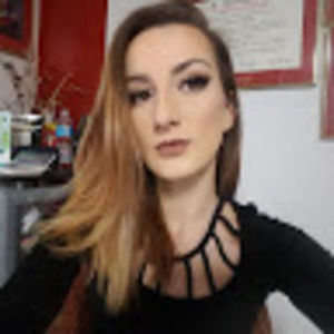 Meet your Posher, Petra